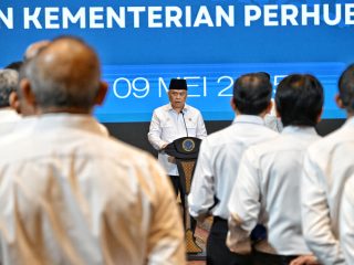 Menhub Dudy Lantik 318 Pejabat Baru di Lingkungan Kemenhub
