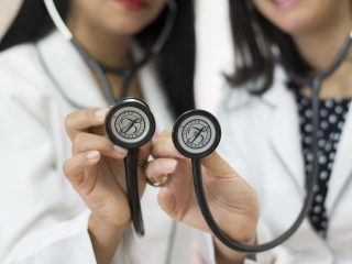Butuh Berapa Tahun Seseorang Bisa Menjadi Dokter? Ini Tahapan Prosesnya
