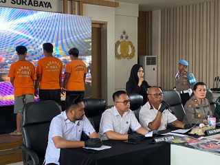 Tiga Pemuda Ditangkap Usai Keroyok Pengendara Mobil Saat Perayaan HUT ke-98 Persebaya