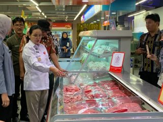 Cara Menyimpan Daging Kurban yang Benar Agar Awet