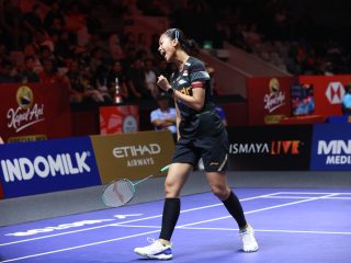 Putri KW Tembus Perempat Final Indonesia Open 2025, Tantang Akane Yamaguchi