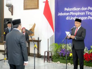 Iskandar Zulkarnain Resmi Dilantik Sebagai Sekda Definitif Kota Bandung