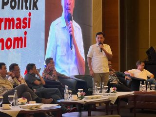 Habiburokhman Sebut Ada Kode Keras Prabowo Minta Listyo Sigit Tetap Jadi Kapolri
