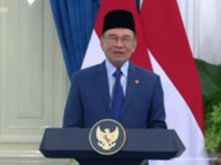 PM Anwar Minta Prabowo Bantu Selesaikan Konflik di Myanmar
