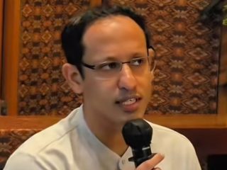 Nadiem Beberkan Alasan Pengadaan Chromebook di Tengah Pandemi