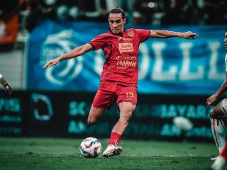 Hanif Sjahbandi Perpanjang Kontrak, Persija Pertahankan Sosok Serbabisa