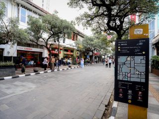Mengisi Liburan dengan Nuansa Klasik di Jalan Braga Kota Bandung