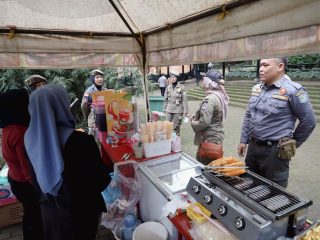 Pelaku Usaha di Kebun Binatang Bandung Bakal Didata