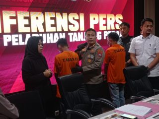 Pengelola Grup Facebook Bermuatan Asusila Diamankan Polisi di Surabaya