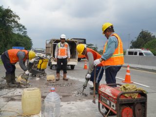 Pastikan Kualitas Layanan Jalan tol, TMJ Lakukan Pemeliharaan Berkala