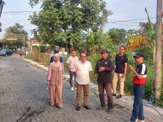 Pj Sekda Semarang Sebut Akan Lakukan Langkah Konkret Atasi Masalah Sampah di Rowosari