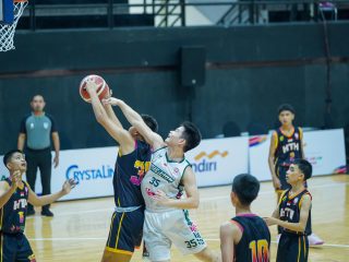 Duel Sengit Warnai Hari Ketiga Kejurnas Antarklub U16 di Surabaya