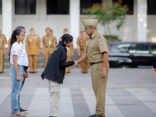Tekan Angka Kaum Rebahan, Farhan: Warga Bandung Harus Bugar