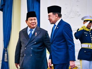 Presiden Prabowo dan PM Anwar Komitmen Perkuat Peran ASEAN di Kawasan