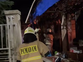 Pemadaman Kebakaran Pasar Taman Puring Rampung Dini Hari, Satu Armada Damkar Tetap Siaga