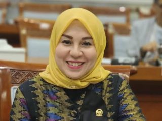DPR Dorong Pemerintah Lakukan Evaluasi Berkala Program Sekolah Rakyat