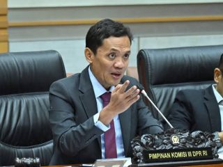 Komisi III Pastikan Draf Revisi KUHAP Ada di Situs Resmi DPR dan Tak Pernah Hilang