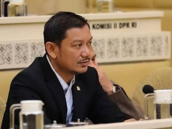 DPR Soroti Besarnya Kerugian Negara Akibat Karhutla, Minta 32 Perusahaan Ditindak Tegas