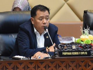 Pimpinan Komisi V Kaget Jumlah Penumpang di KM Barcelona yang Terbakar Tidak Sesuai Data Manifes