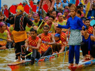 Festival Pacu Jalur Sukses Jadi Magnet Wisata, Menpar: Ini Sejalan dengan Arah Kebijakan Nasional