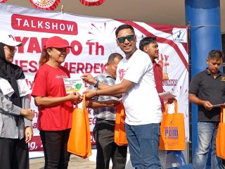 BBPOM Beri Stiker Bebas Zat Berbahaya pada Ratusan UMKM di Jawa Tengah