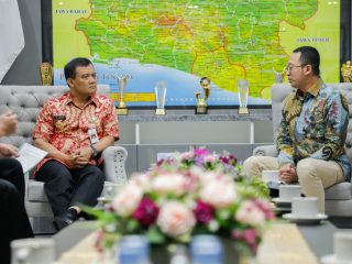 Pemprov Targetkan Pemasangan 1.000 Sambungan Listrik Gratis Bagi Warga Miskin di Jateng