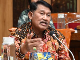 Tak Ingin Ada Ketimpangan di Dunia Pendidikan, DPR Dorong Pemerintah Kembangkan Kurikulum AI-Koding di Pesantren