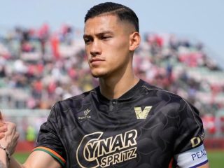 Media Italia Kabarkan Rumor Kepindahan Jay Idzes ke Torino?