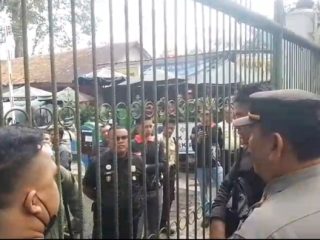 Konflik Mencekam di Kebun Binatang Bandung, Puluhan Satwa Terancam Mati