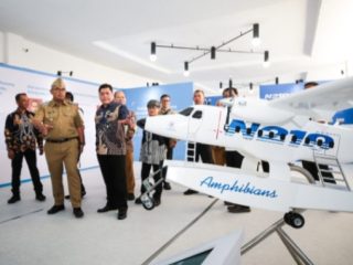 Farhan Ingin Bandara Husein Kembali Jadi Pintu Gerbang Internasional
