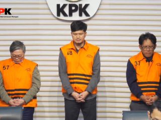 KPK Tahan Tiga Tersangka Suap Pengelolaan Kawasan Hutan