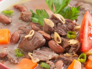3 Resep Makanan Sayur Berkuah yang Bikin Badan Hangat