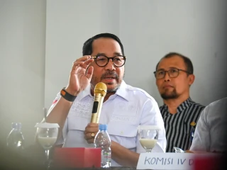 2311-firman-soebagyo-dpr
