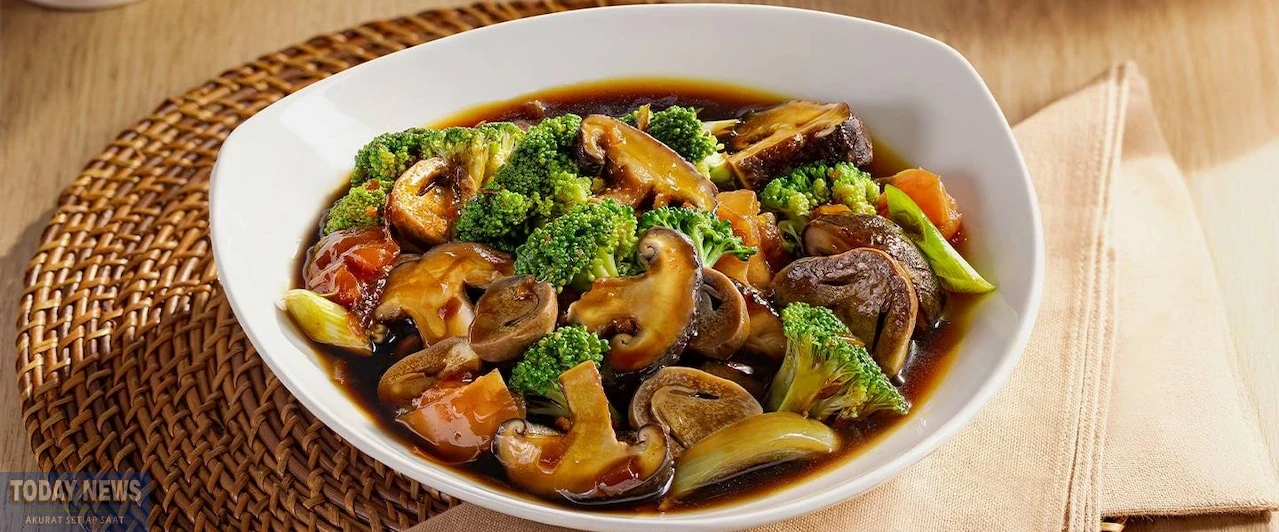 Resep Semur Jamur Brokoli Cocok Disantap Hangat-hangat