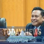 Wakil Ketua DPRD Kota Surabaya Arif Fathoni.