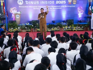Pesan Gubernur Jateng Pada Mahasiswa Untuk Perbanyak Inovasi