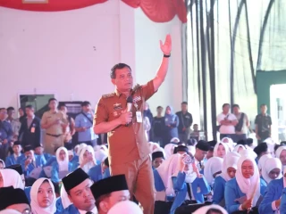 Gubernur Jateng Berbagi Ilmu Tentang Kepemimpinan di Depan Mahasiswa Unimus