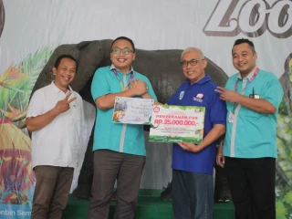 Semarang Zoo Mendapat Bantuan Pakan Satwa Senilai 25 Juta