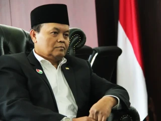 Hidayatt+Nurr+Wahiddd+(1).jpg
