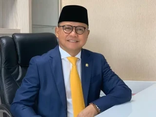 Ini Latar Belakang Menteri P2MI yang Baru