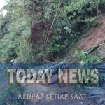Kondisi tanah longsor yang melanda Desa Leppangeng, Kecamatan Pitu Riase, Kabupaten Sidenreng Rappang, Sulawesi Selatan, pada Jumat (26/9).