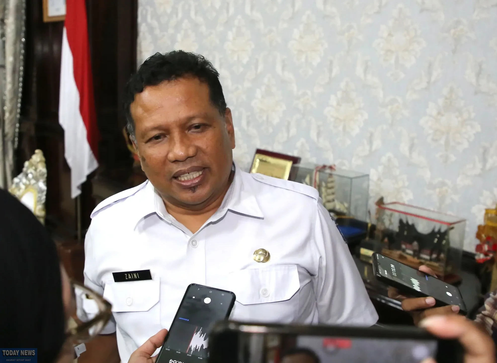 Kepala Satpol PP Surabaya Ahmad Zaini.