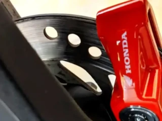 kunci_cakram_merah_honda_2025_qgzb
