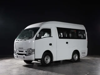 mobil-isuzu