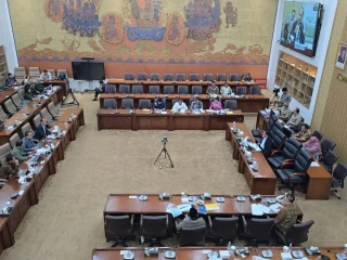 RDPU dengan Komisi VI, Akademisi Usul Status Direksi-Komisaris BUMN Masuk dalam Penyelenggara Negara