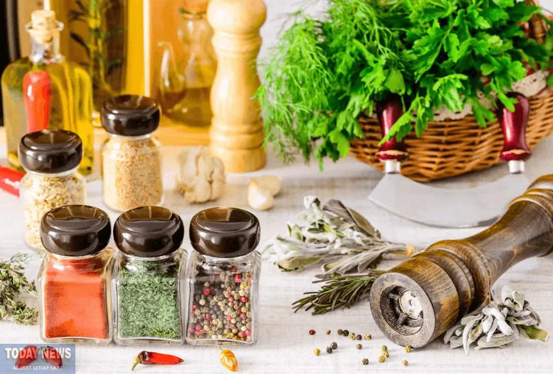 Tips & Trik Menyimpan Bumbu Agar Kualitas Tetap Terjaga.
