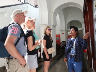 Serunya Jelajah Kota Kembang Bareng Bandung Good Guide