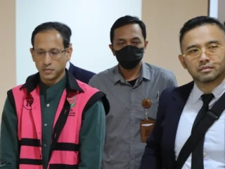 Usai Diperiksa Hingga Larut, Nadiem: Kebenaran akan Terbuka