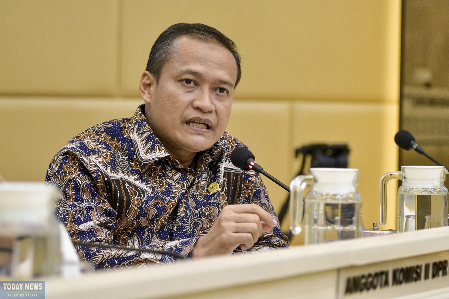 Anggota_Komisi_II_DPR_RI_Azis_Subekti__Foto__Ist_vel20251016093654