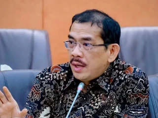 Garuda Indonesia Angkat 2 WNA Jadi Direksi, Komisi VI: Kita Ingin BUMN Jadi Perusahaan Berkelas Dunia